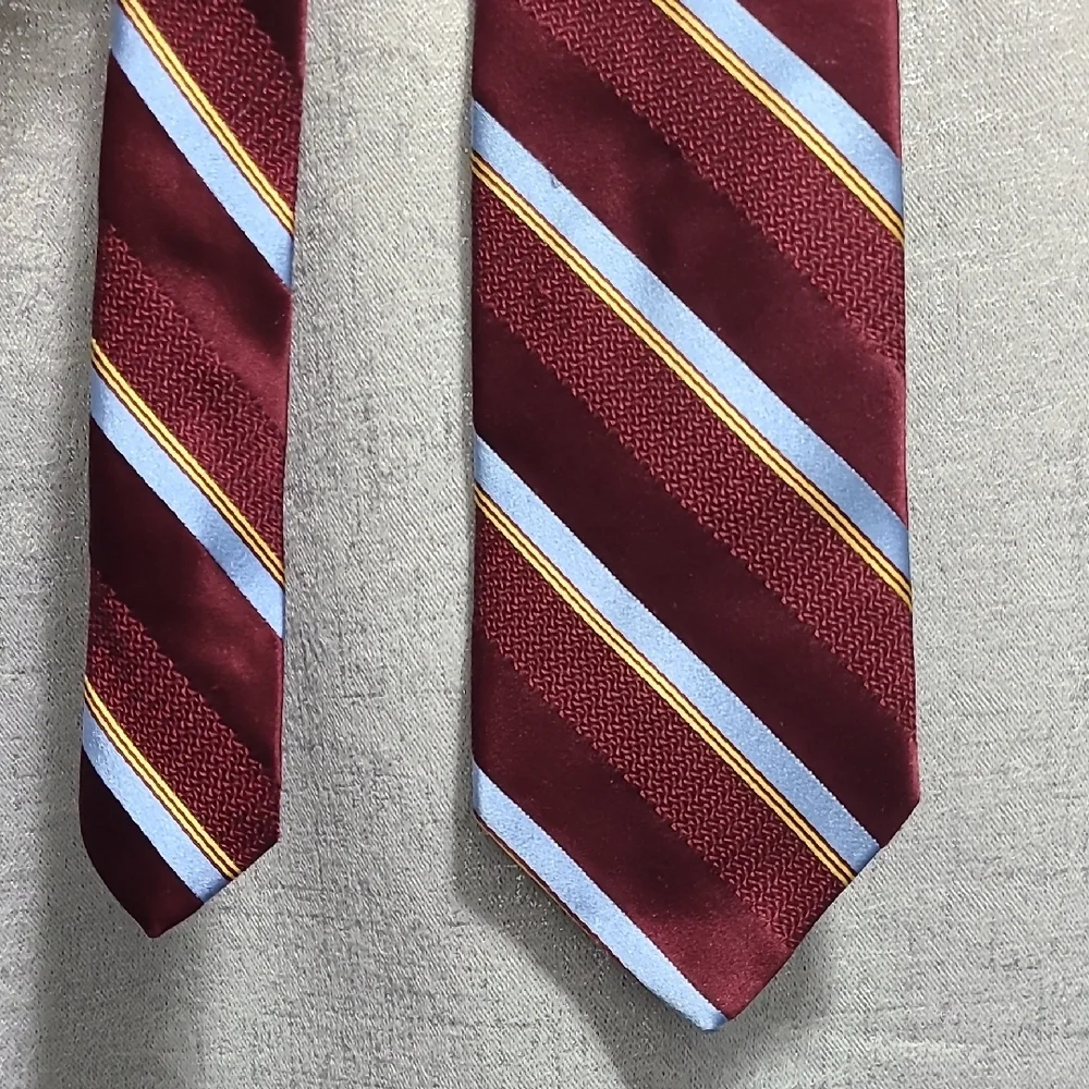 Brooks‎ Brothers Burgundy Tie with Blue and Gold Stripes